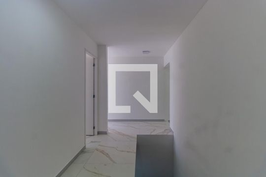 Corredor de apartamento à venda com 4 quartos, 120m² em Vila Cleonice, São Paulo
