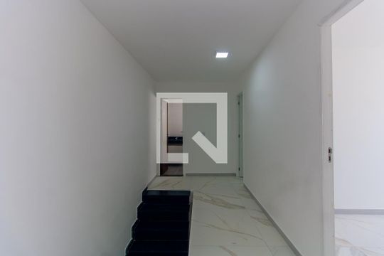 Corredor de apartamento à venda com 4 quartos, 120m² em Vila Cleonice, São Paulo