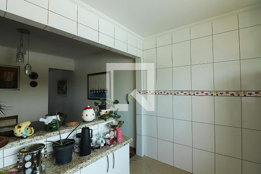 Cozinha de casa à venda com 3 quartos, 246m² em Vila Sacilotto, São Bernardo do Campo