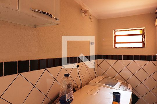 Área de Serviço de casa à venda com 3 quartos, 246m² em Vila Sacilotto, São Bernardo do Campo