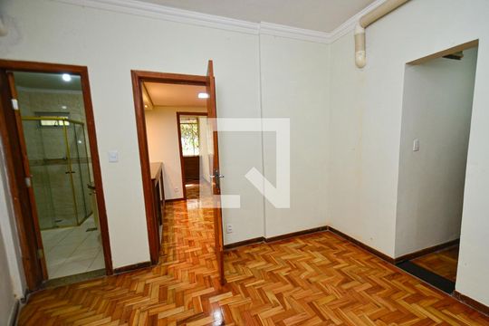 Quarto2/ suite de apartamento para alugar com 2 quartos, 89m² em Serra, Belo Horizonte
