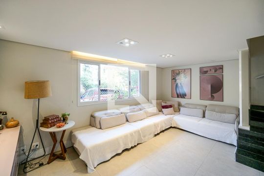 Casa de Condomínio à venda com 3 quartos, 165m² em Vila Carrão, São Paulo