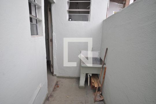 Área de Serviço de casa para alugar com 1 quarto, 40m² em Vila Isolina Mazzei, São Paulo