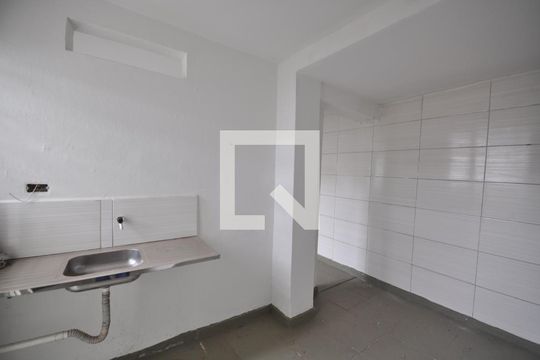 Cozinha de casa para alugar com 1 quarto, 40m² em Vila Isolina Mazzei, São Paulo