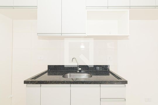 Cozinha de apartamento à venda com 2 quartos, 40m² em Vila Gustavo, São Paulo