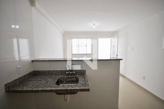Cozinha e Área de Serviço de casa para alugar com 1 quarto, 30m² em Riachuelo, Rio de Janeiro