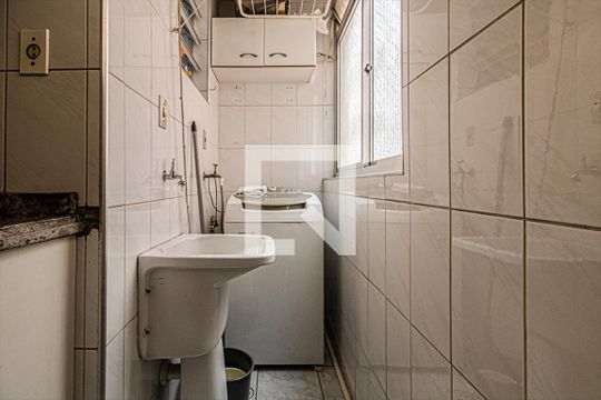 Área  de serviço de apartamento à venda com 1 quarto, 46m² em Aclimação, São Paulo