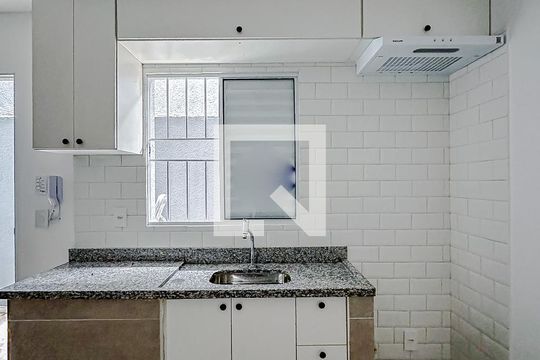 Cozinha de apartamento para alugar com 1 quarto, 35m² em Vila São José (ipiranga), São Paulo