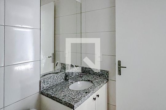 Banheiro de apartamento para alugar com 1 quarto, 35m² em Vila São José (ipiranga), São Paulo