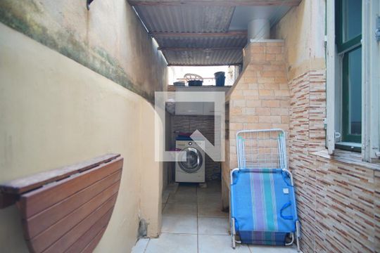 Área Externa - Churrasqueira de apartamento à venda com 2 quartos, 60m² em Petrópolis, Porto Alegre