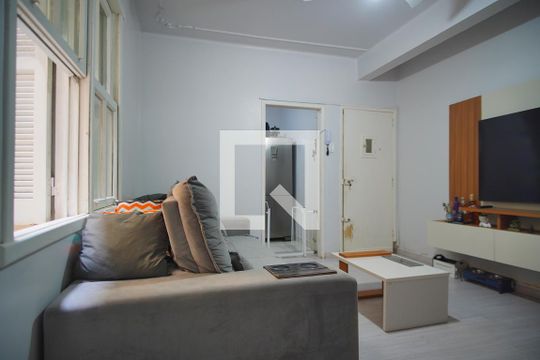 Apartamento à venda com 2 quartos, 60m² em Petrópolis, Porto Alegre