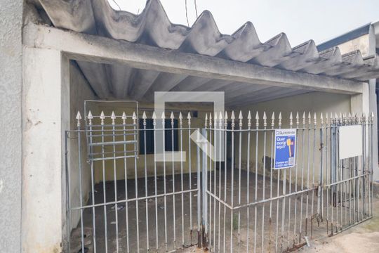 Fachada de casa à venda com 1 quarto, 125m² em Jardim Utinga, Santo André