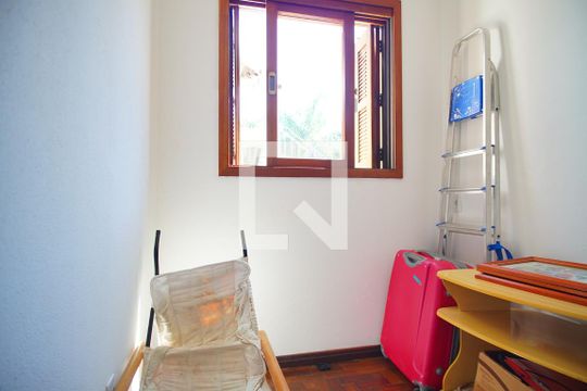 Quarto 1 de casa à venda com 4 quartos, 270m² em Vila Ipiranga, Porto Alegre