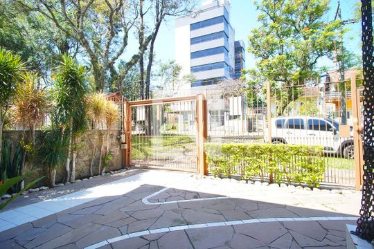 Gabinete - Vista de casa à venda com 4 quartos, 270m² em Vila Ipiranga, Porto Alegre
