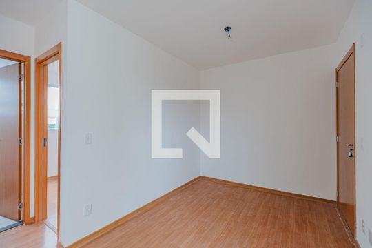 Sala de apartamento para alugar com 2 quartos, 42m² em Cavalhada, Porto Alegre