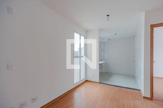 Sala de apartamento para alugar com 2 quartos, 42m² em Cavalhada, Porto Alegre