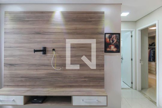 Sala de apartamento à venda com 2 quartos, 47m² em Quinta da Paineira, São Paulo