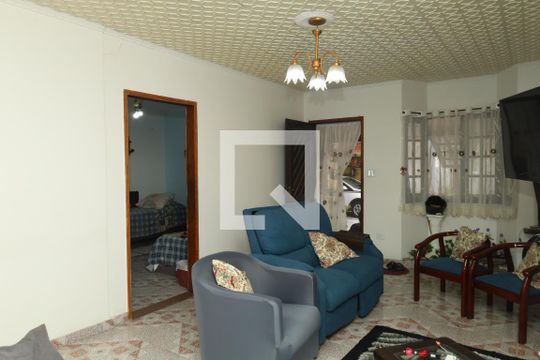 Sala de casa para alugar com 3 quartos, 120m² em Cidade Líder, São Paulo