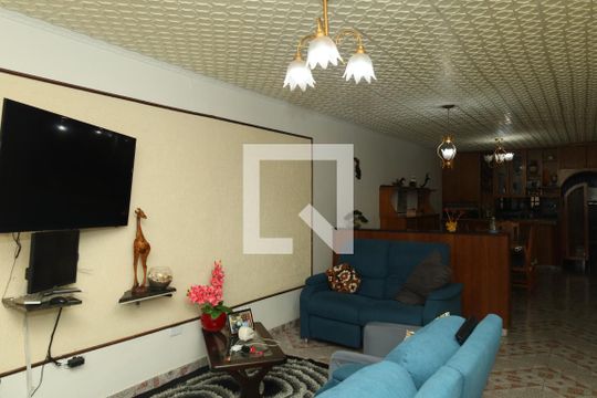 Sala de casa para alugar com 3 quartos, 120m² em Cidade Líder, São Paulo