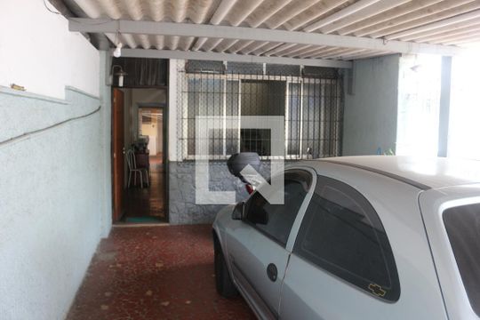 Garagem de casa à venda com 2 quartos, 125m² em Barcelona, São Caetano do Sul