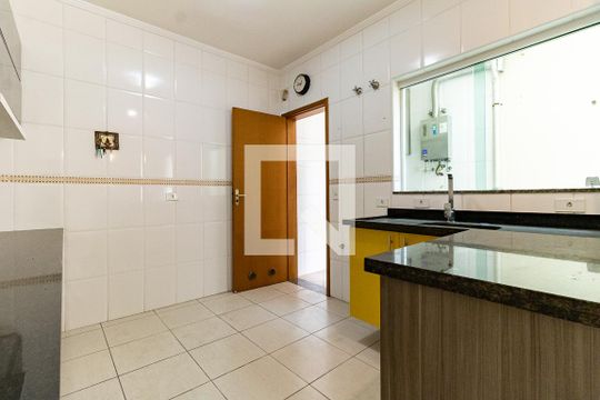 Cozinha de apartamento à venda com 3 quartos, 120m² em Vila Moinho Velho, São Paulo