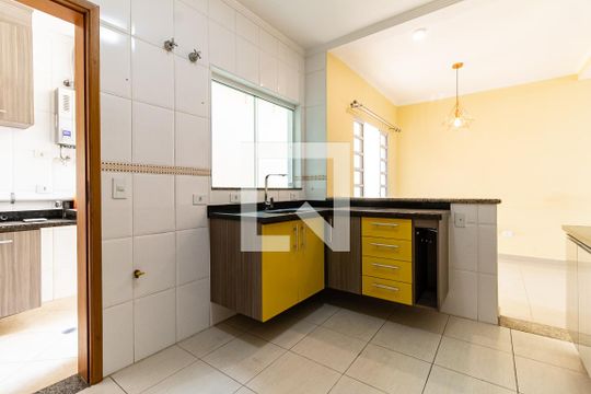 Cozinha de apartamento à venda com 3 quartos, 120m² em Vila Moinho Velho, São Paulo