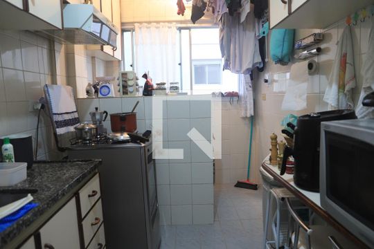 Cozinha de apartamento à venda com 2 quartos, 53m² em São Judas, São Paulo