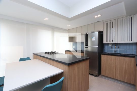 Cozinha de apartamento para alugar com 1 quarto, 42m² em Vila Mariana, São Paulo