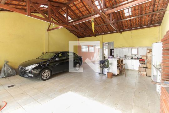 Garagem - Churrasqueira de casa para alugar com 3 quartos, 400m² em Vila Princesa Isabel, São Paulo