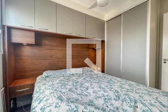 Quarto 1 de apartamento à venda com 2 quartos, 34m² em Jardim Taquaral, São Paulo