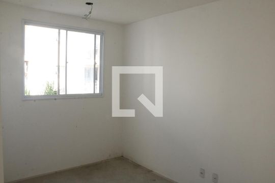 Sala de apartamento para alugar com 2 quartos, 49m² em Vila Catia, Nova Iguaçu
