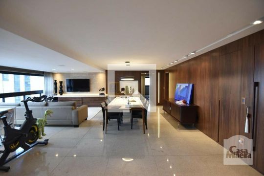 Apartamento à venda com 4 quartos, 216m² em Belvedere, Belo Horizonte