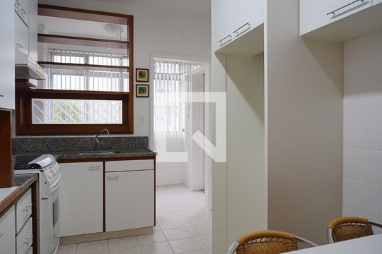 Cozinha  de apartamento para alugar com 4 quartos, 165m² em Agronômica, Florianópolis