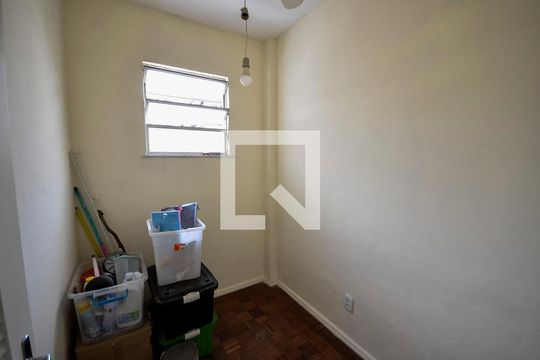 Quarto de Serviço de apartamento à venda com 3 quartos, 130m² em Tijuca, Rio de Janeiro