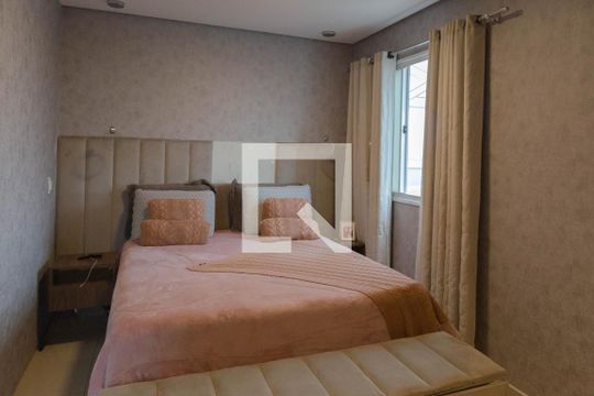 Quarto 1 Suíte de apartamento para alugar com 3 quartos, 128m² em Vila Rosália, Guarulhos