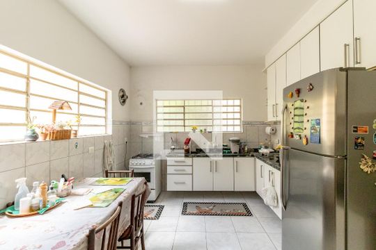 Cozinha de casa à venda com 3 quartos, 161m² em Moema, São Paulo