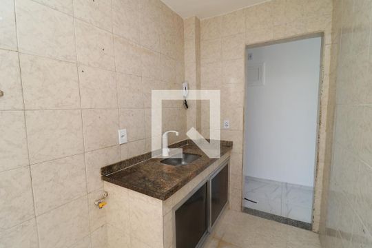 Cozinha de apartamento à venda com 1 quarto, 34m² em Portuguesa, Rio de Janeiro