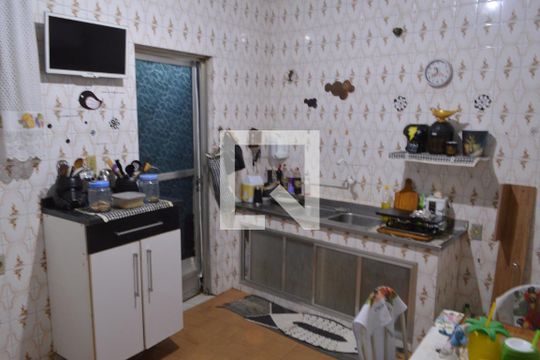 Cozinha de casa de condomínio à venda com 4 quartos, 180m² em Taquara, Rio de Janeiro