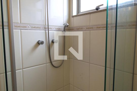 Banheiro Social de apartamento à venda com 3 quartos, 114m² em Vila Olímpia, São Paulo