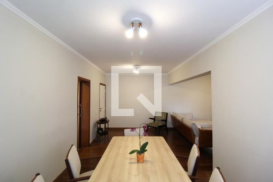 Sala de apartamento à venda com 3 quartos, 114m² em Vila Olímpia, São Paulo