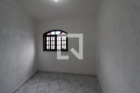 Quarto de casa para alugar com 2 quartos, 70m² em Cidade São Jorge, Santo André