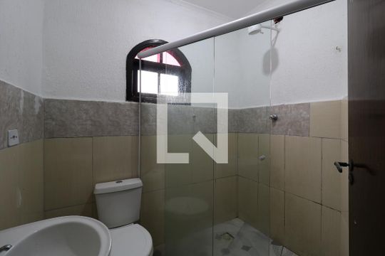 Banheiro de casa para alugar com 2 quartos, 70m² em Cidade São Jorge, Santo André