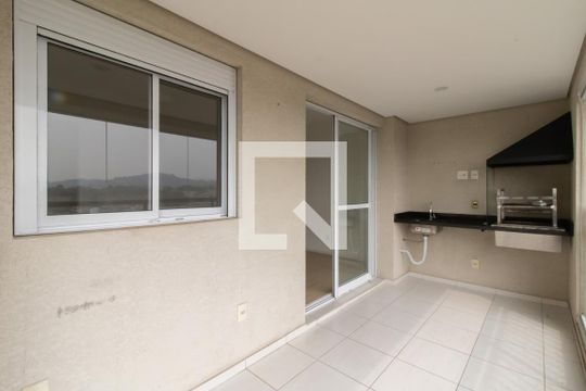 Varanda Gourmet de apartamento para alugar com 2 quartos, 64m² em Jardim Flor da Montanha, Guarulhos