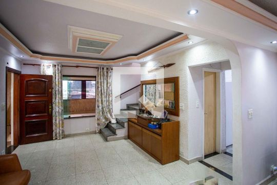 Sala de casa à venda com 3 quartos, 241m² em Centro, Diadema