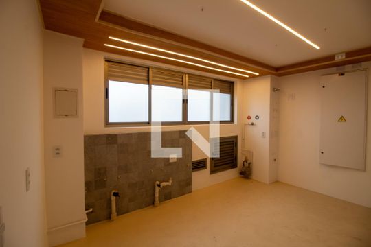 Área de Serviço de apartamento para alugar com 5 quartos, 840m² em Parque Colonial, São Paulo