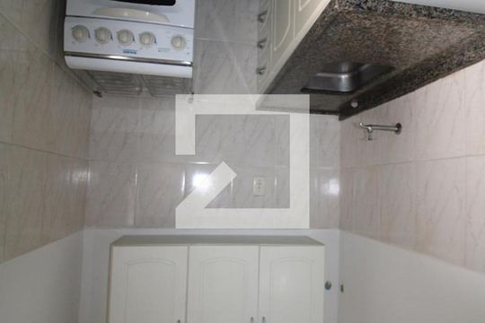 Cozinha de kitnet/studio para alugar com 1 quarto, 30m² em Cidade Universitária, Campinas
