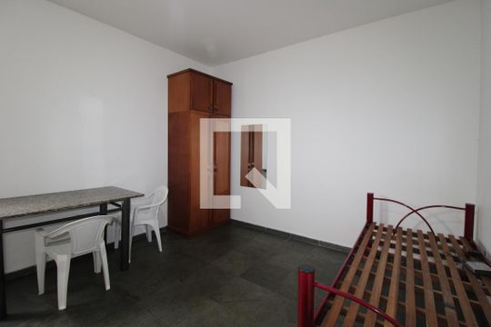 Sala de kitnet/studio para alugar com 1 quarto, 30m² em Cidade Universitária, Campinas