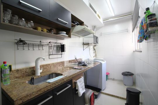 Cozinha de apartamento à venda com 2 quartos, 46m² em Taquara, Rio de Janeiro