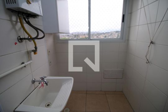 Área de Serviço de apartamento para alugar com 2 quartos, 44m² em Irajá, Rio de Janeiro
