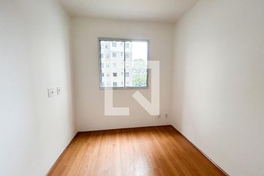 Quarto 1 de apartamento para alugar com 2 quartos, 36m² em Usina Piratininga, São Paulo